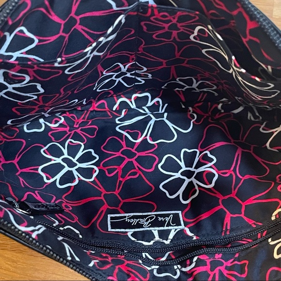 Vera Bradley ‘Carlyle’ Purse - Picture 4 of 8